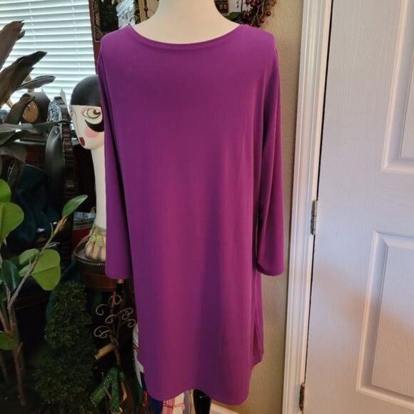 Susan Graver Essentials Top Solid Purple Large Career Work 3/4 Sleeve QVC NICE! - Picture 4 of 6